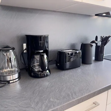 Schoene Zentrale Mit Parkplatz * オスナブリュック