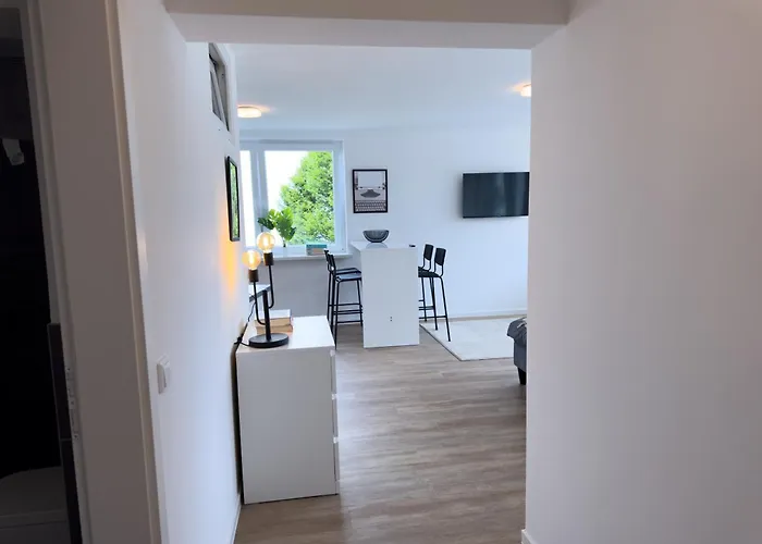 Schoene Zentrale Mit Parkplatz * Osnabrück